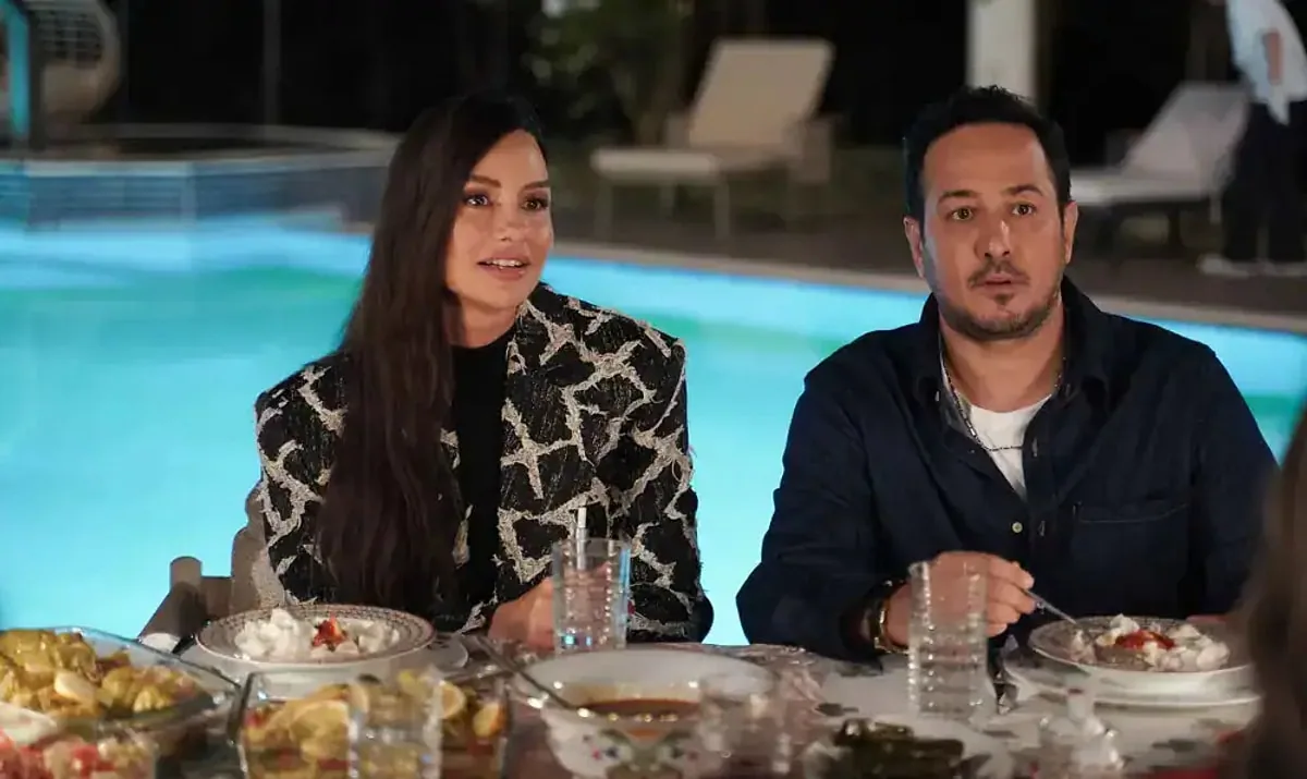 مشهد من مسلسل «القهوة المالحة»