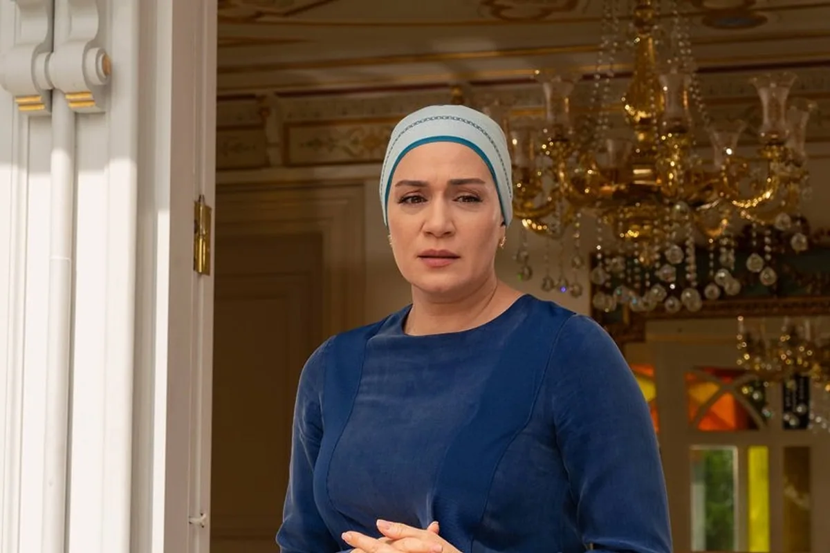 من مسلسل «شراب التوت»