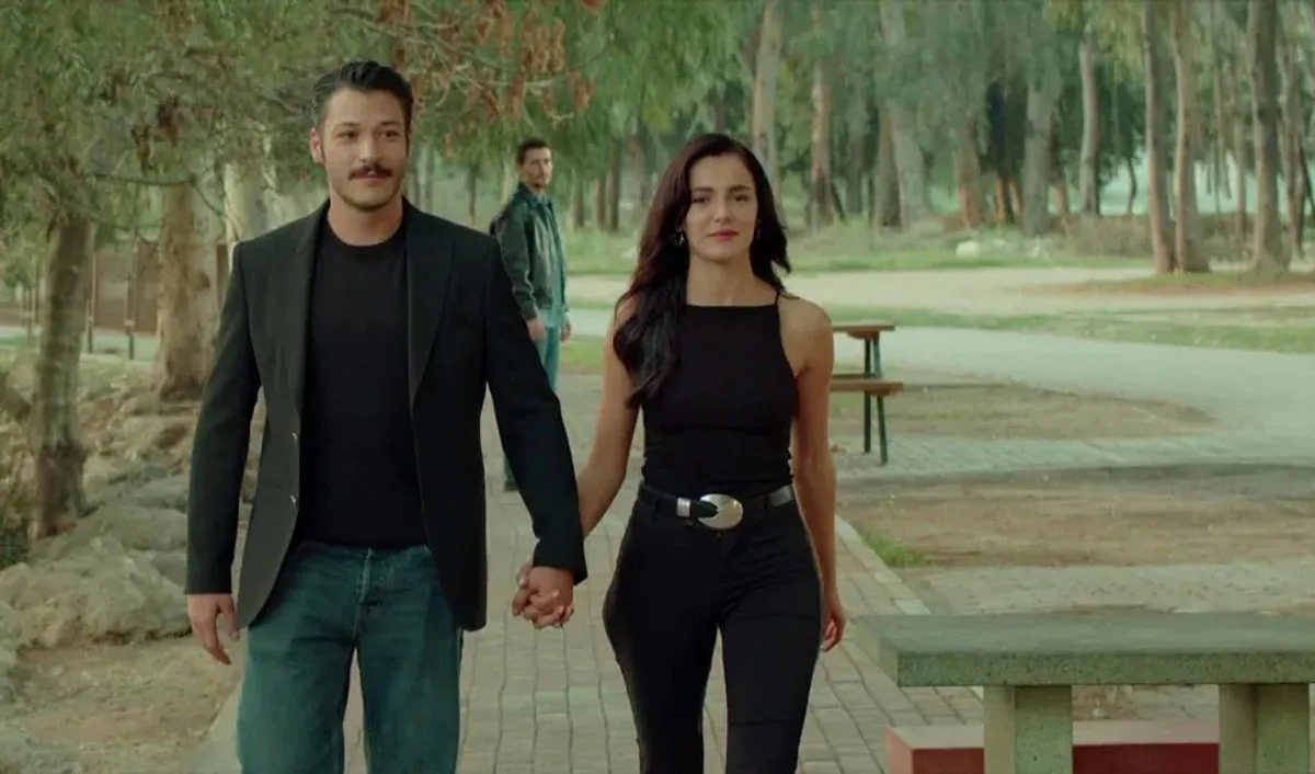 من مسلسل «قصر المرجان» — الحقوق لأصحابها