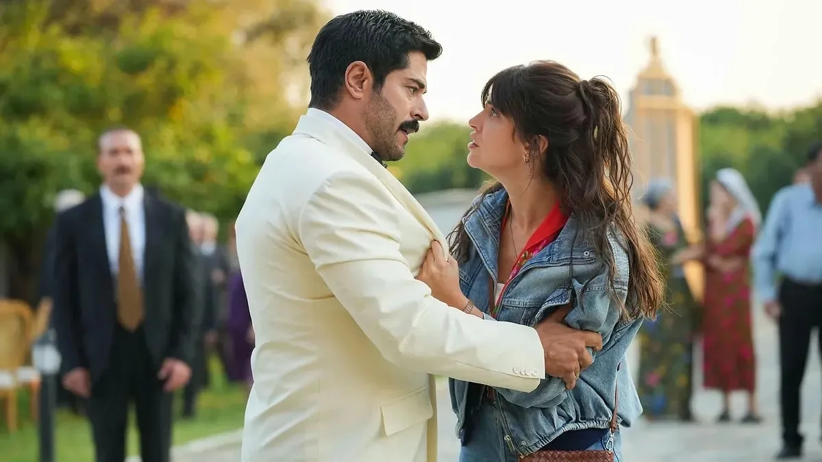 بوراك أوزجيفيت — بطل مسلسل «حيث تشرق الشمس»