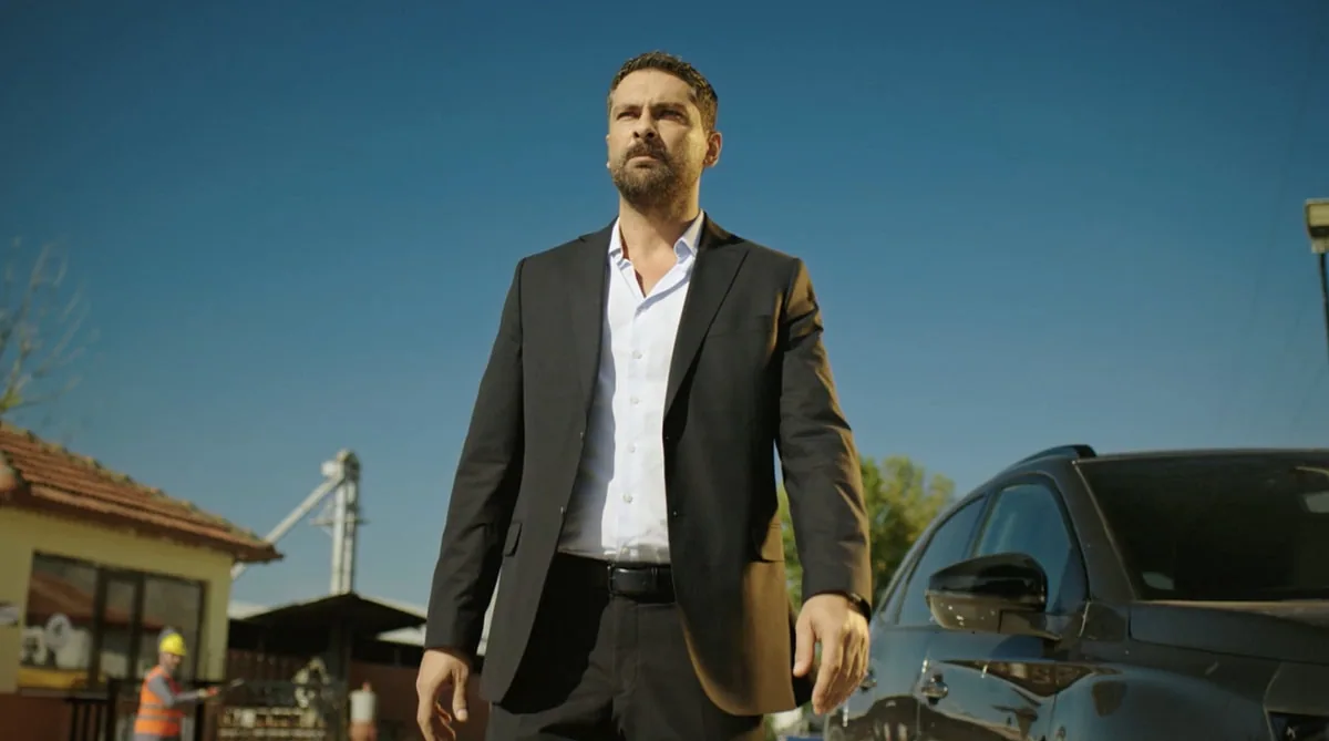 مشهد من مسلسل كاراكويو