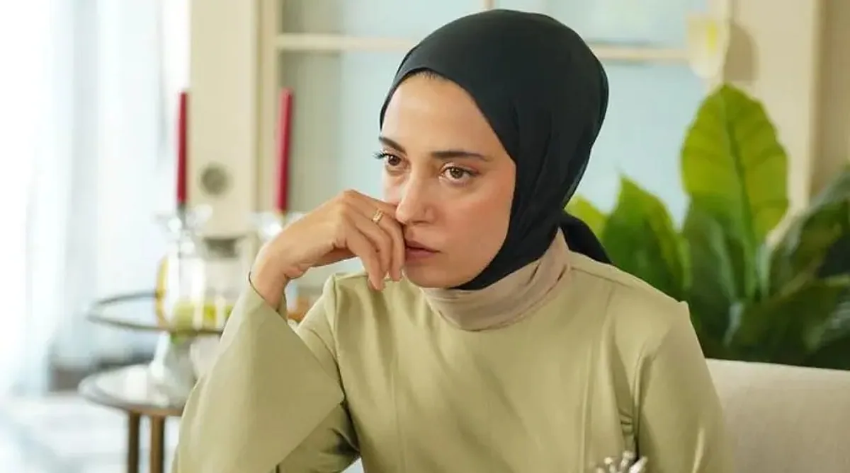 من مسلسل «شراب التوت»