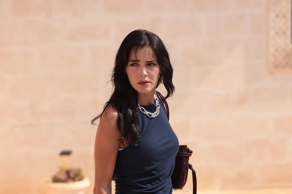 مسلسل «قصر المرجان» — من الحلقات — الحقوق لأصحابها